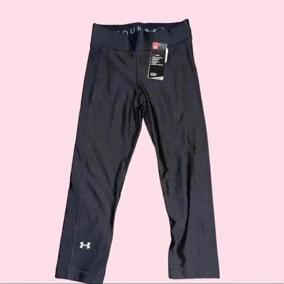 NWT ⭐️UNDERARMOUR BUNDLE⭐️ - Picture 3 of 9